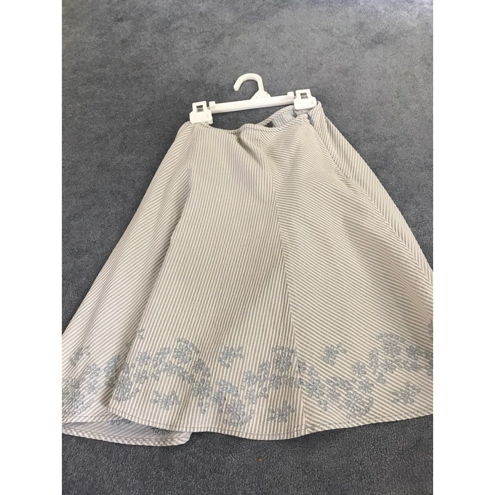 Ann Taylor Skirt